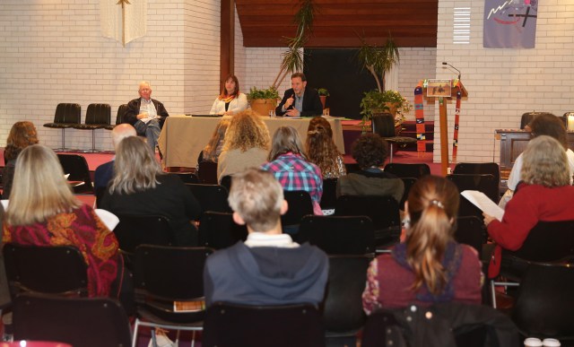 Julie Hegarty Independent and Mike Hall Greens. Candidates forum on human rights organised by Avalon Amnesty and the Avalon Baptist church